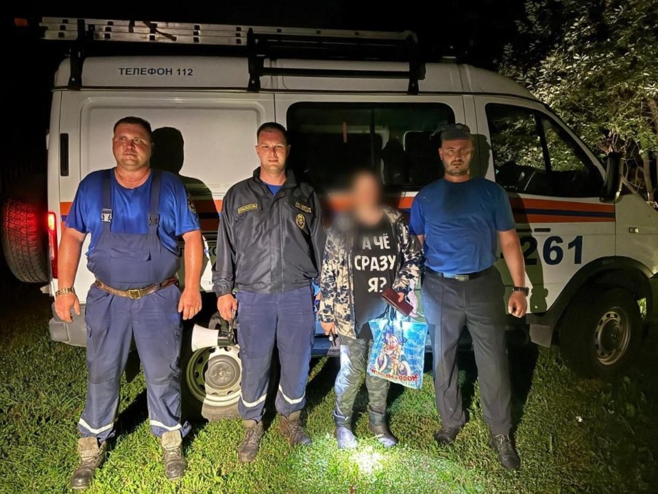 Спасатели разыскали жительницу Коломны, заблудившуюся в лесу во время сбора грибов