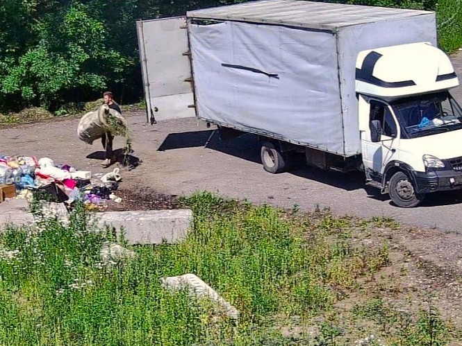 Водитель из Воскресенска получил крупный штраф за незаконную свалку в Виноградове