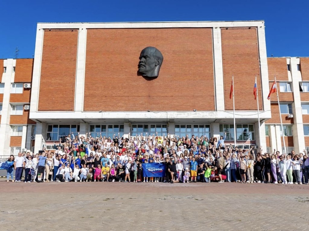 В Орехово-Зуеве провели массовую зарядку накануне Дня физкультурника
