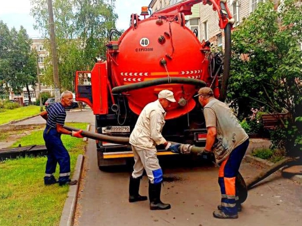 За сутки коммунальщики выполнили 62 работы для бесперебойного водоснабжения в Подмосковье