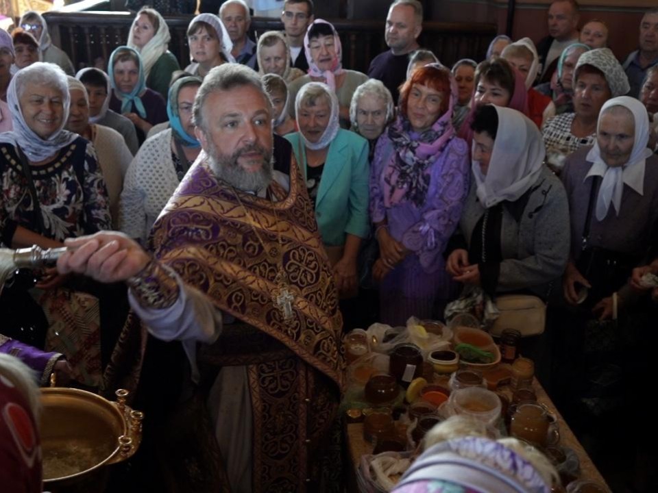 Медовый Спас в Егорьевске отметили с молитвой