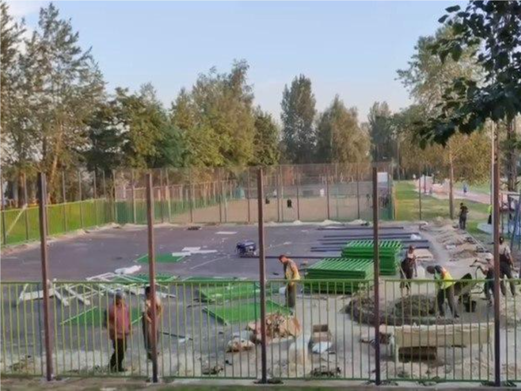 Обновленный стадион в Дзержинском откроют до конца лета