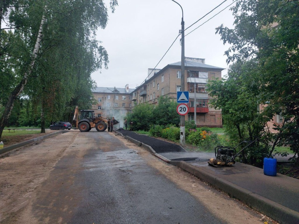 В Богородском округе установят детские площадки и обустроят дворы