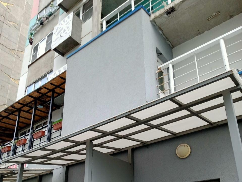 В Лобне завершилось обновление входной группы дома