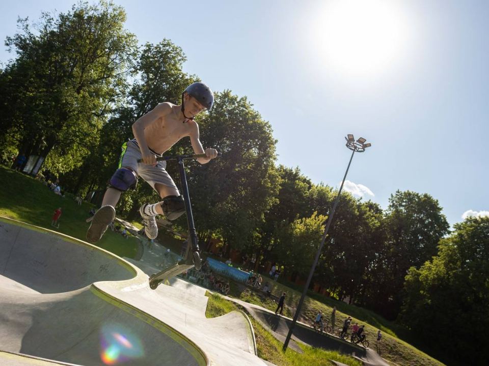 Соревнования по BMX и самокатам пройдут в парке «Константиновский»