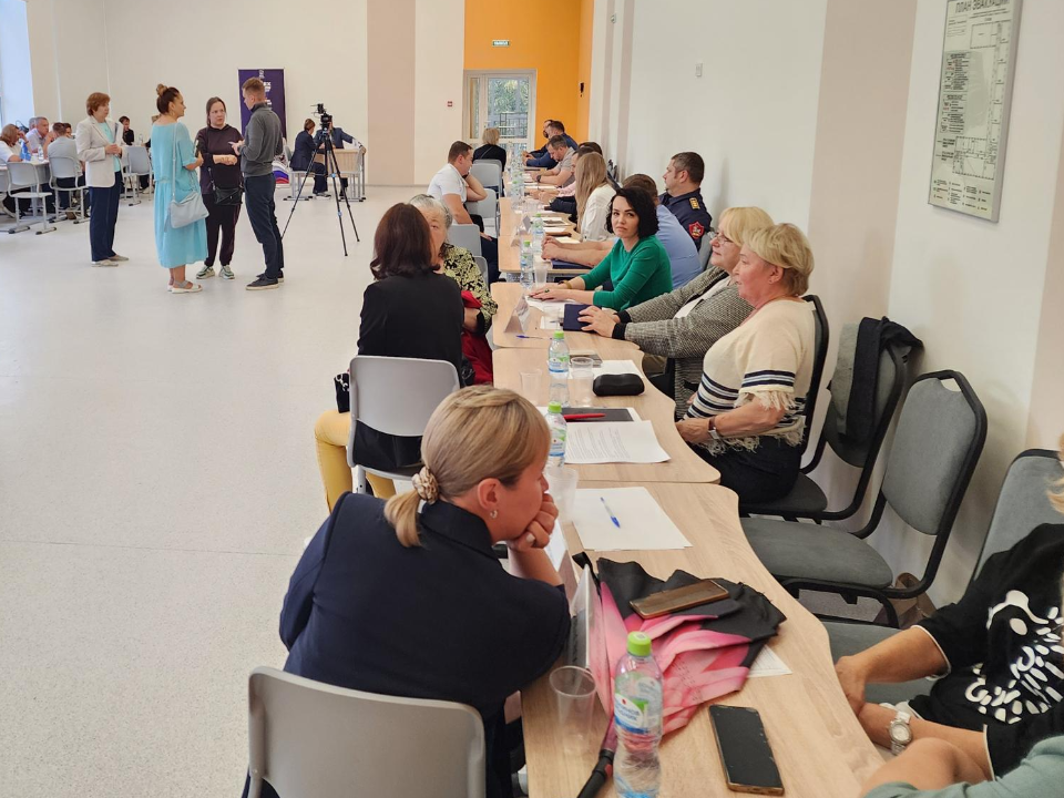 Жительница Подольска поблагодарила местные власти за новые детские площадки и места отдыха