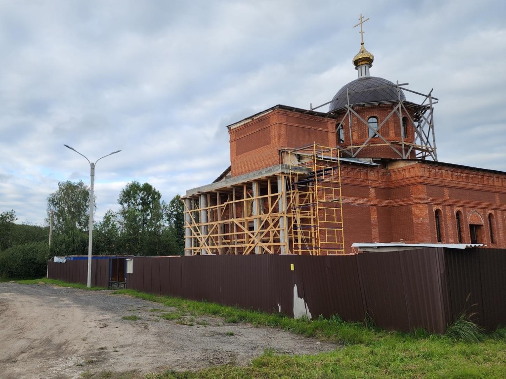 Парковку обустроят возле храма в Топоркове