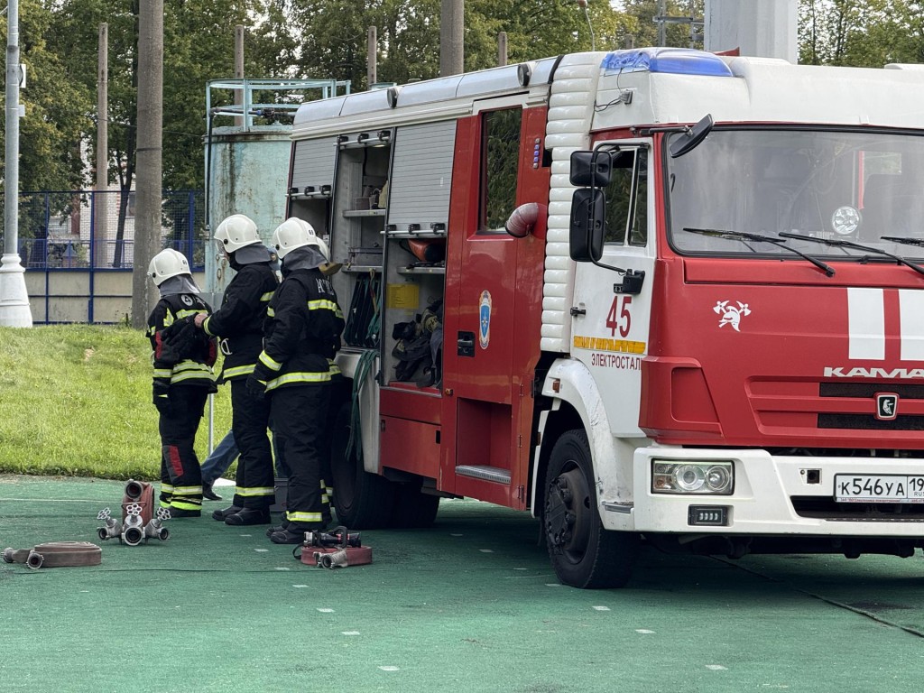 Команды заводов Электростали состязались в знаниях по гражданской обороне