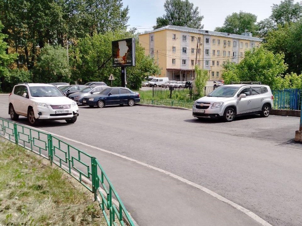 Тротуары отремонтировали во дворах Пушкино и Ивантеевки