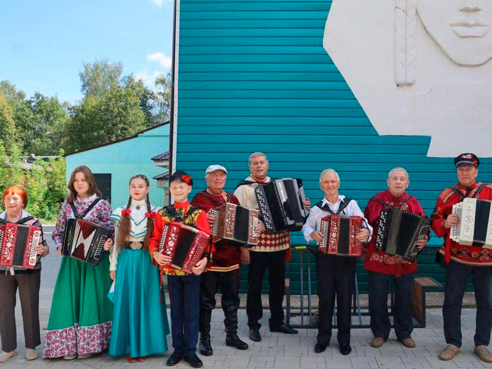 В подмосковном поселке Пролетарский прошел VIII фестиваль народной музыки