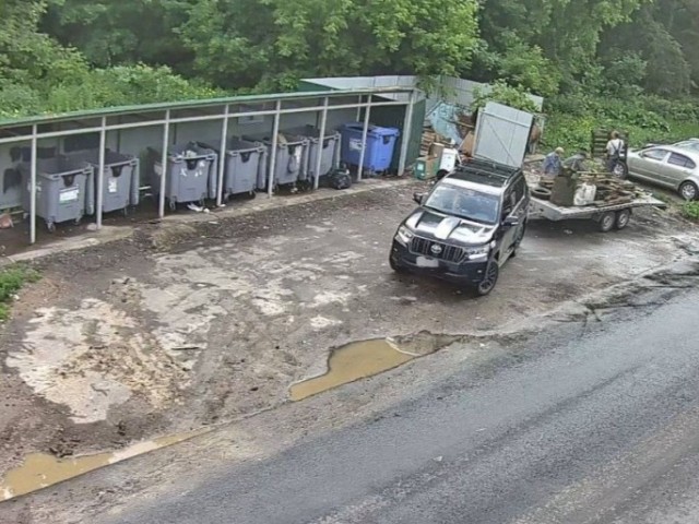 Крупный штраф получил водитель из Восресенска за свалку строительного мусора в Новлянске