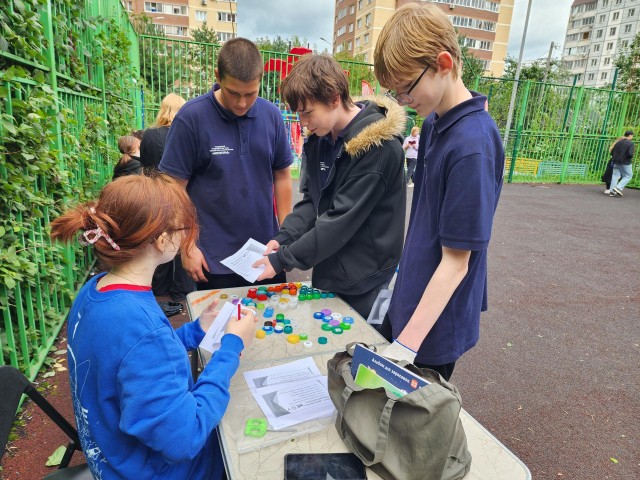 Во дворе Солнечногорска организовали пункт приема вторсырья
