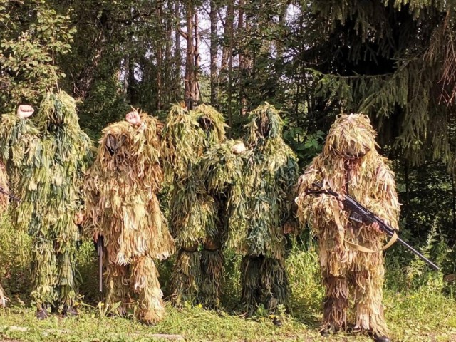 Маскировочные костюмы для бойцов СВО отправили из Ногинска на передовую