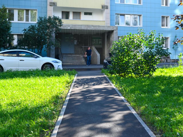 В Ленинском округе реконструировали 12 из 16 запланированных дворовых территорий