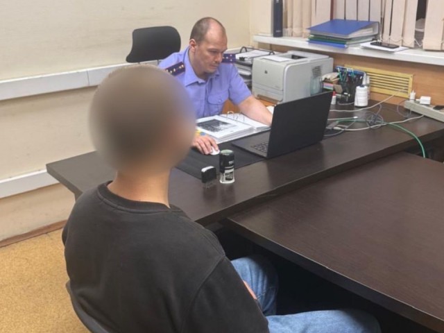 СК расследует уголовное дело о хулиганстве в подмосковной электричке