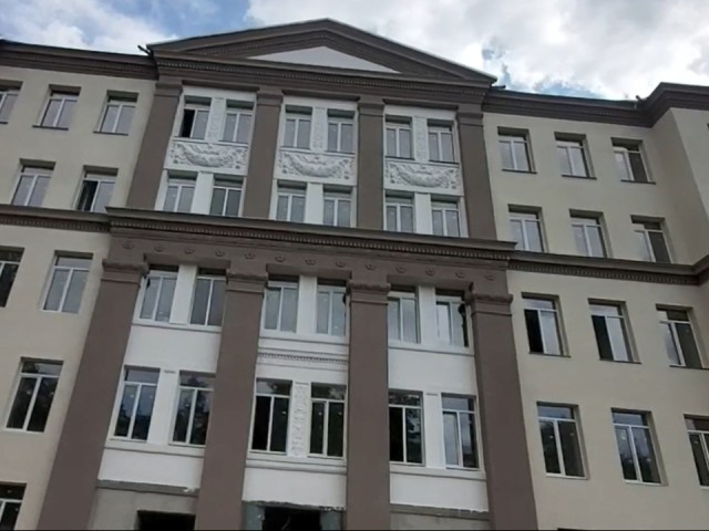 В Химках продолжается капремонт школы № 8 имени В. И. Матвеева