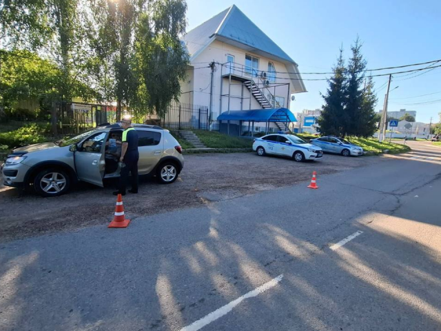 Госавтоинспекторы Можайска попросили водителей садиться за руль только в трезвом состоянии