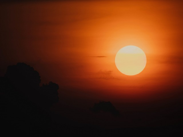 РАН: в ближайшие дни есть максимальные риски очень сильных вспышек на Солнце