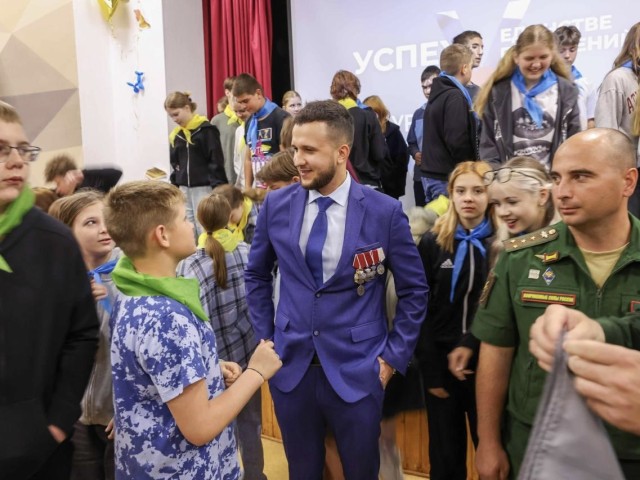 В подольском лагере «Ромашка» провели урок мужества