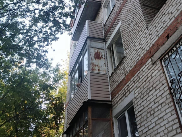 В Сергиевом Посаде отремонтировали балконы с помощью современного сайдинга