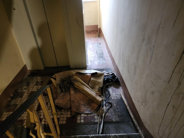 Пострадавшим во время пожара на Институтском проспекте предоставят бесплатно временное жилье