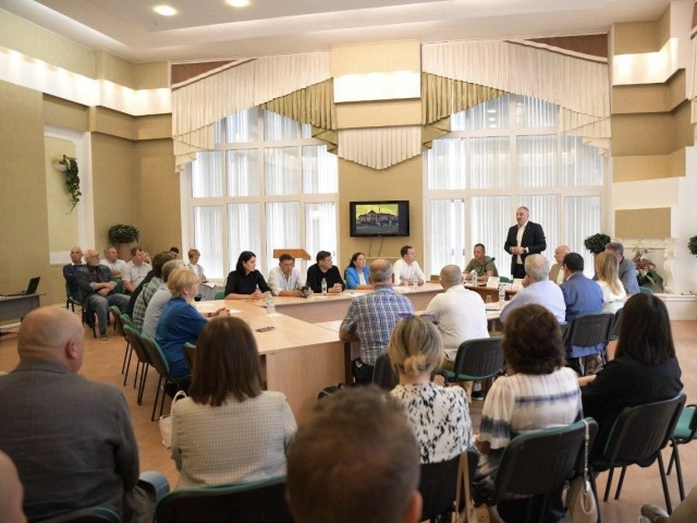 В Дмитрове обсудили меры поддержки предпринимателей