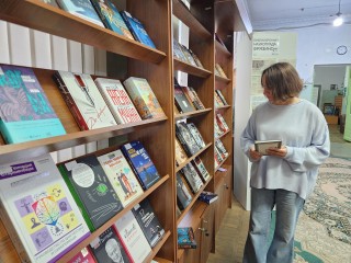Более 200 новых книг поступило в Центральную библиотеку