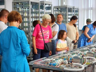 В День открытых дверей «Тензор» в Дубне приоткрыл завесу своей главной тайны