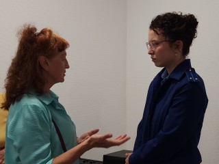 Пенсионеров в Мытищах научили вовремя распознавать кибермошенников