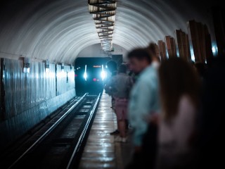 Дым в метро рядом с Котельниками не нарушил движение поездов на фиолетовой ветке