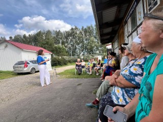 В Подмосковье дачников обучили экологическим пикникам