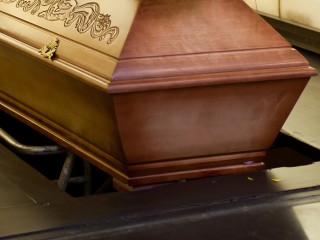 Гроб на помойке в центре Павловского Посада обнаружили жители