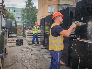 На Москворецкой улице в Бронницах прокладывают новые участки теплосетей