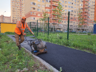 Новый тротуар на улице Нахимова будет готов к началу сентября