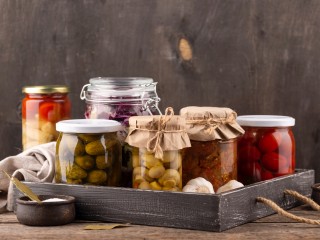 Кабачковая икра, варенье и соленья: какие заготовки сделать в августе