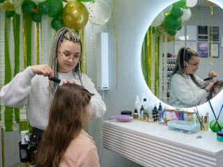 Жительниц Истры приглашают на бьюти-девичник и вернисаж