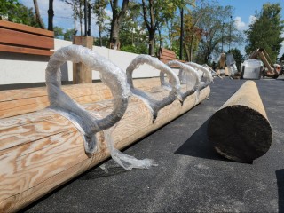 На проспекте Ленина сделают детскую площадку с Чебурашкой вместо парковки
