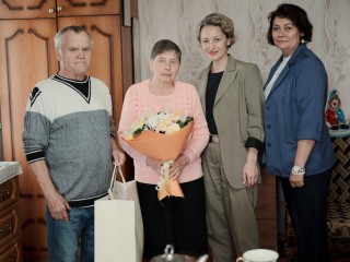 Семье погибшего героя СВО помогают в Лосино-Петровском