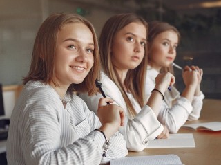 Эстафета из викторин о флаге России охватит два города в Пушкинском округе