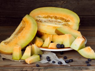 С какими продуктами лучше не сочетать дыню
