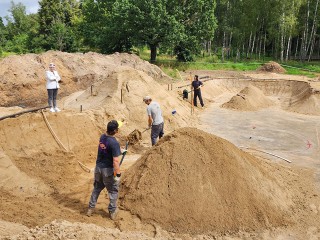 Строители лично протестируют скейт-парк в Красноармейске перед открытием