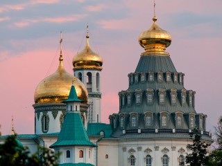 Как правильно пройти испытания Успенского поста в августе, рассказал религиовед