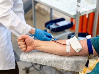 Больницы Подмосковья запросили кровь четырех групп