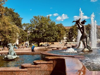 «Времена года» вернулись: главный фонтан города Раменское забил с новой силой после капремонта