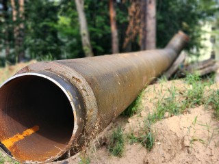Около 400 домов в Дубне получат стабильное теплоснабжение благодаря новому трубопроводу