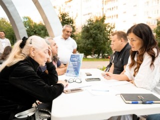 В Люберцах прошла выездная администрация у памятника МиГ-29
