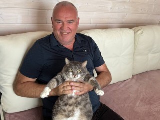 Бублик, который стал родным: глава Талдома показал кота, подобранного зимой