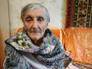 Ветеран ВОВ Клавдия Гришкина отмечает 100-летний юбилей