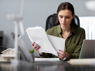 Дистанционно и безопасно: что умеют нотариусы в 2025 году
