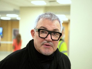 Артистка Калашникова назвала Диброва подавленным из-за разрыва с женой